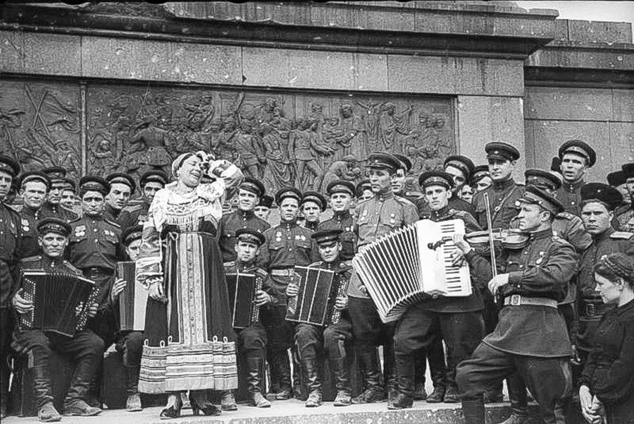 Оркестр во время войны