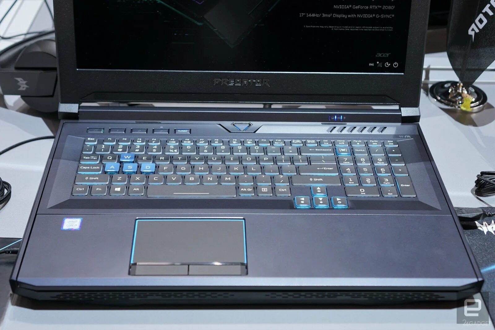 Predator helios 700. Ноутбук Acer Predator Helios 700. Ноутбук с выдвижной клавиатурой. Игровой ноутбук с выдвижной клавиатурой. Ноутбук с выдвижной клавиатурой ASUS.