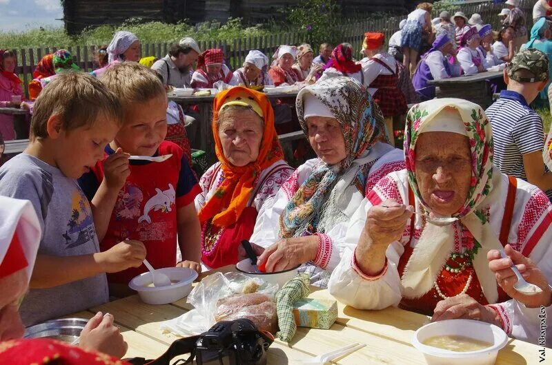 Заговенье Новленское. Заговенье Новленское село. Деревня пожарище. Деревня пожарище Вологодская область.