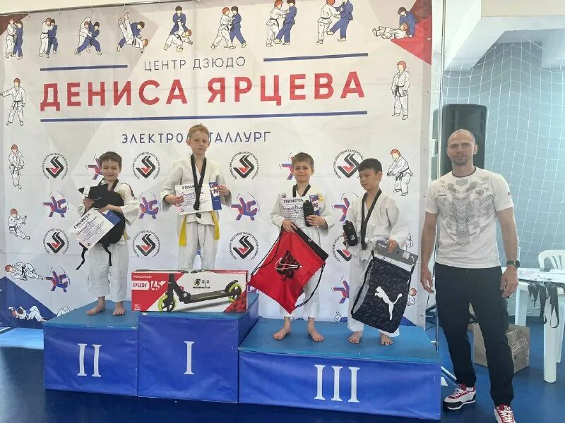 центр дзюдо дениса ярцева. центр дзюдо дениса ярцева. школа дзюдо дениса ярцева челябинск. центр дзюдо дениса ярцева. денис ярцев дзюдо челябинск.