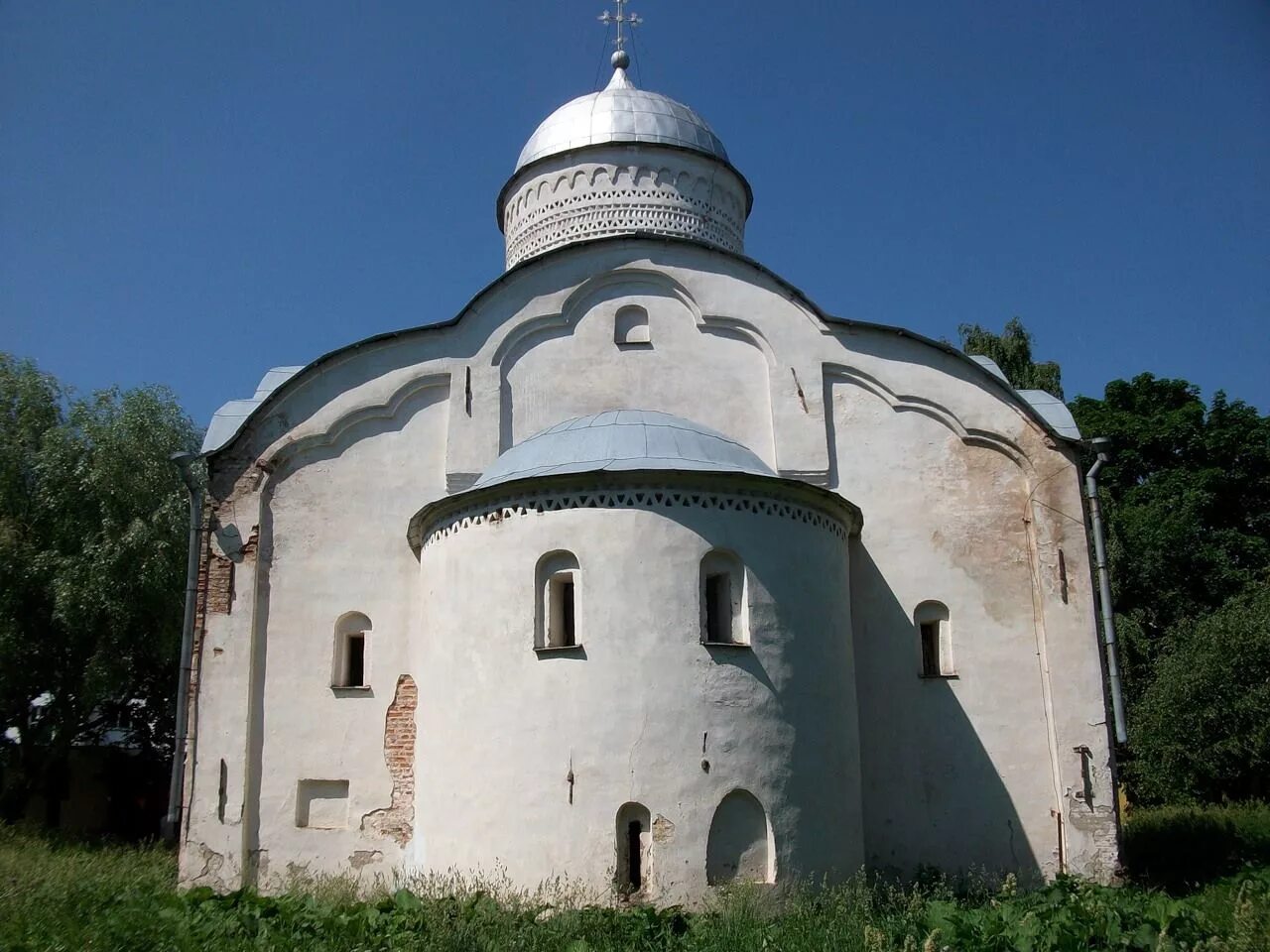 Церковь Климента Великий Новгород. Новгород церкви 12 века. Новгородские храмы 12-13 века. Новгородские храмы 12 века.