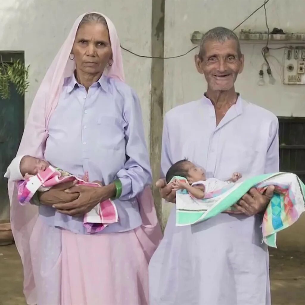 Омкари Панвар из Индии которая. Омкари Панвар из Индии которая родила двойню в возрасте 70 лет.