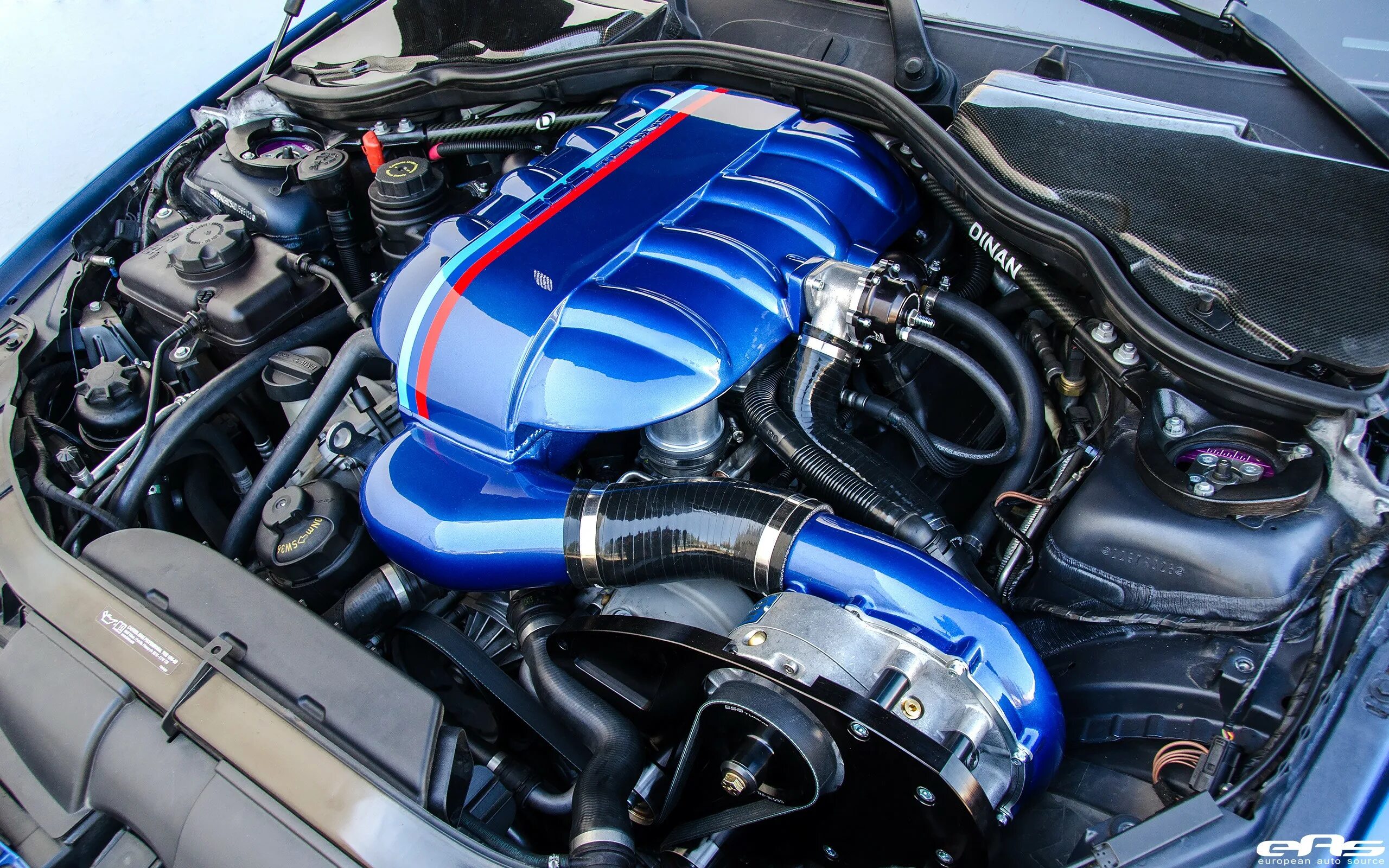 Мотор BMW m3 e92. БМВ м3 v8. BMW e92 двигатель. BMW m3 e92 engine. 3 е мотор