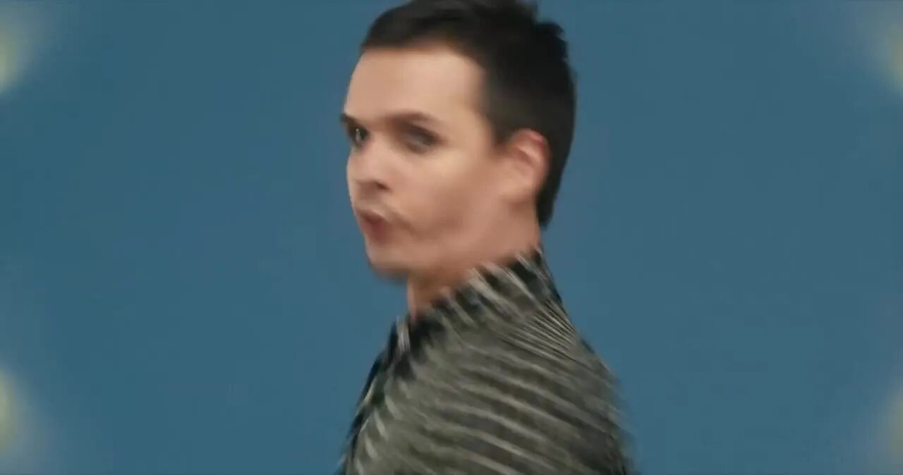 Little big бананас. Ильич банана. Go bananas little big клип. Группа little big bananas. Ильич go bananas.