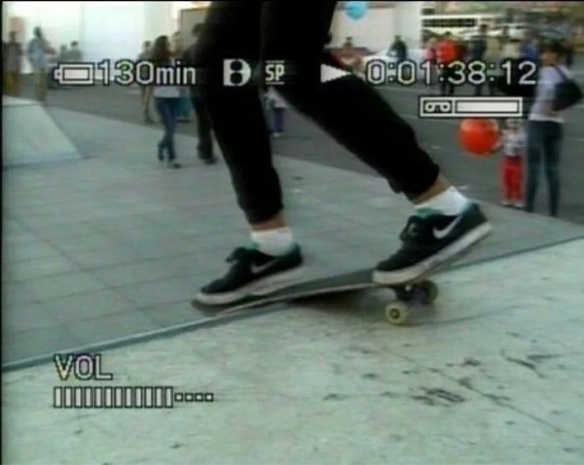 Неудачл вый. Скейт VHS. VHS Skateboarding. Skate VHS gif. Street Skate VHS.