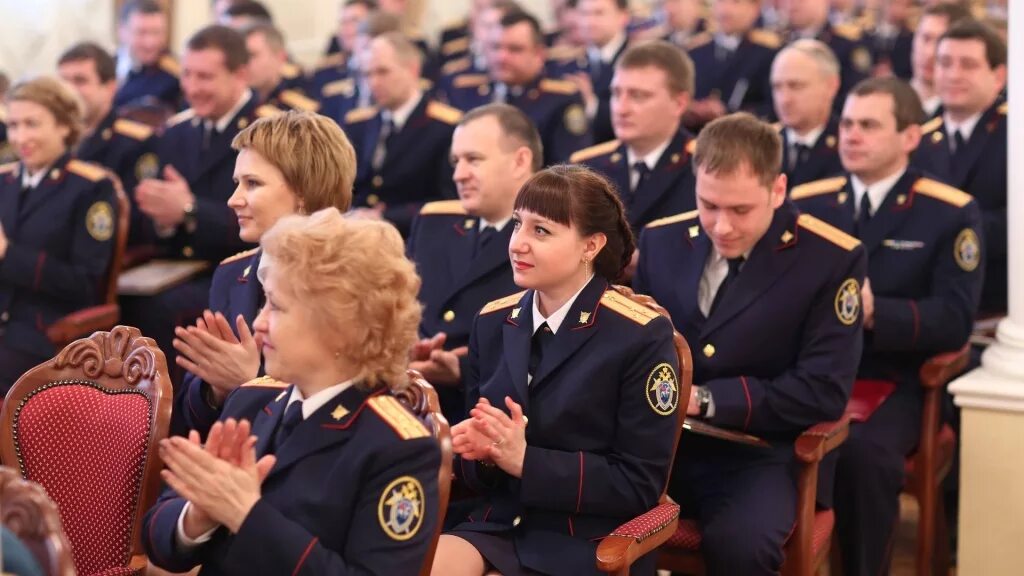 Следственный комитет воронеж. Следственный комитет. Гсу воронеж. Следственный комитет. Глазьев воронеж следственный комитет.