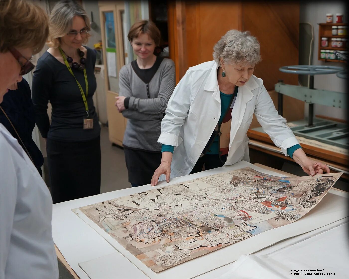 Реставратор строительный. Восстановление шпона. Шпилька под мауэрлат м12 шаг 1200. Реставратор строительный. Межзрачковая линия лица.