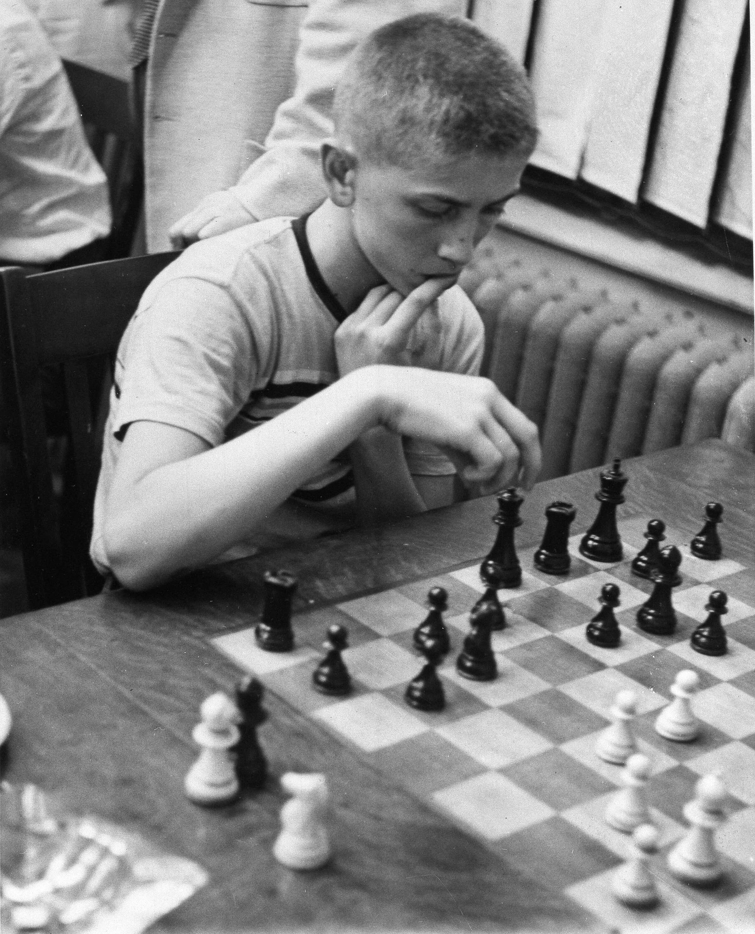 Do are they playing chess now
