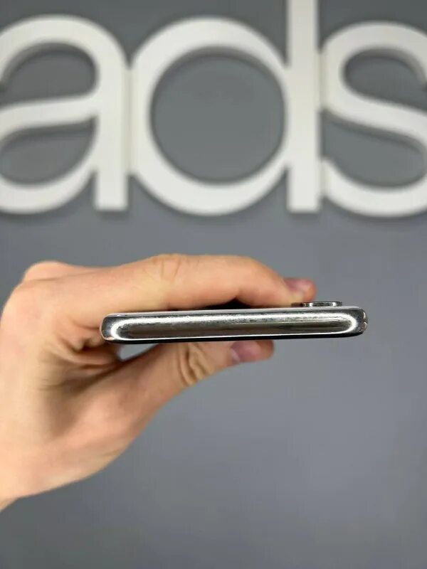 магазин айфонов в казани. реклама магазина наушников часов эпл. скайрон казань айфоны. Ads казань айфон. Ads казань айфон.