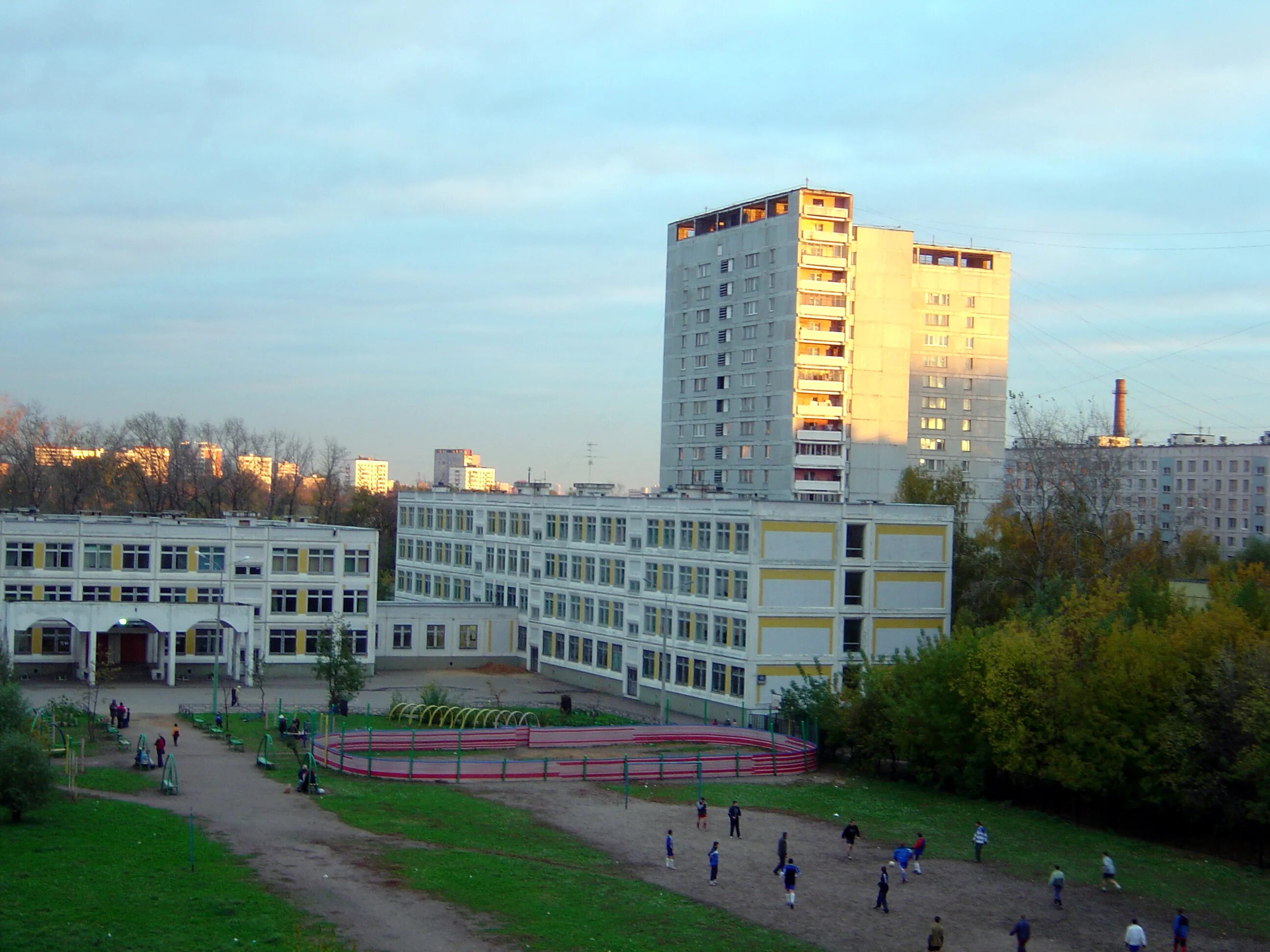 Отрадное описание. Школа Отрадное Москва. Района Отрадное Москва школы. Гимназия в Отрадном. Отрадная Москва школа.