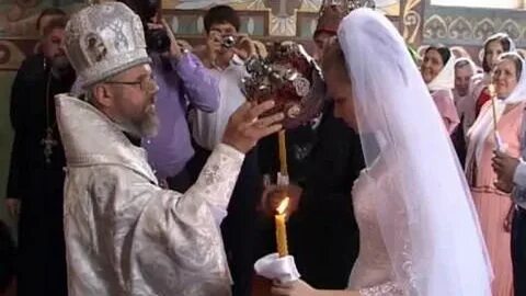 Священники о свадьбе львовой беловой