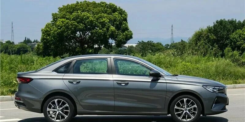 Купить б/у Geely Emgrand бензин вариатор в Санкт-Петербурге: серый 2014 седан 20
