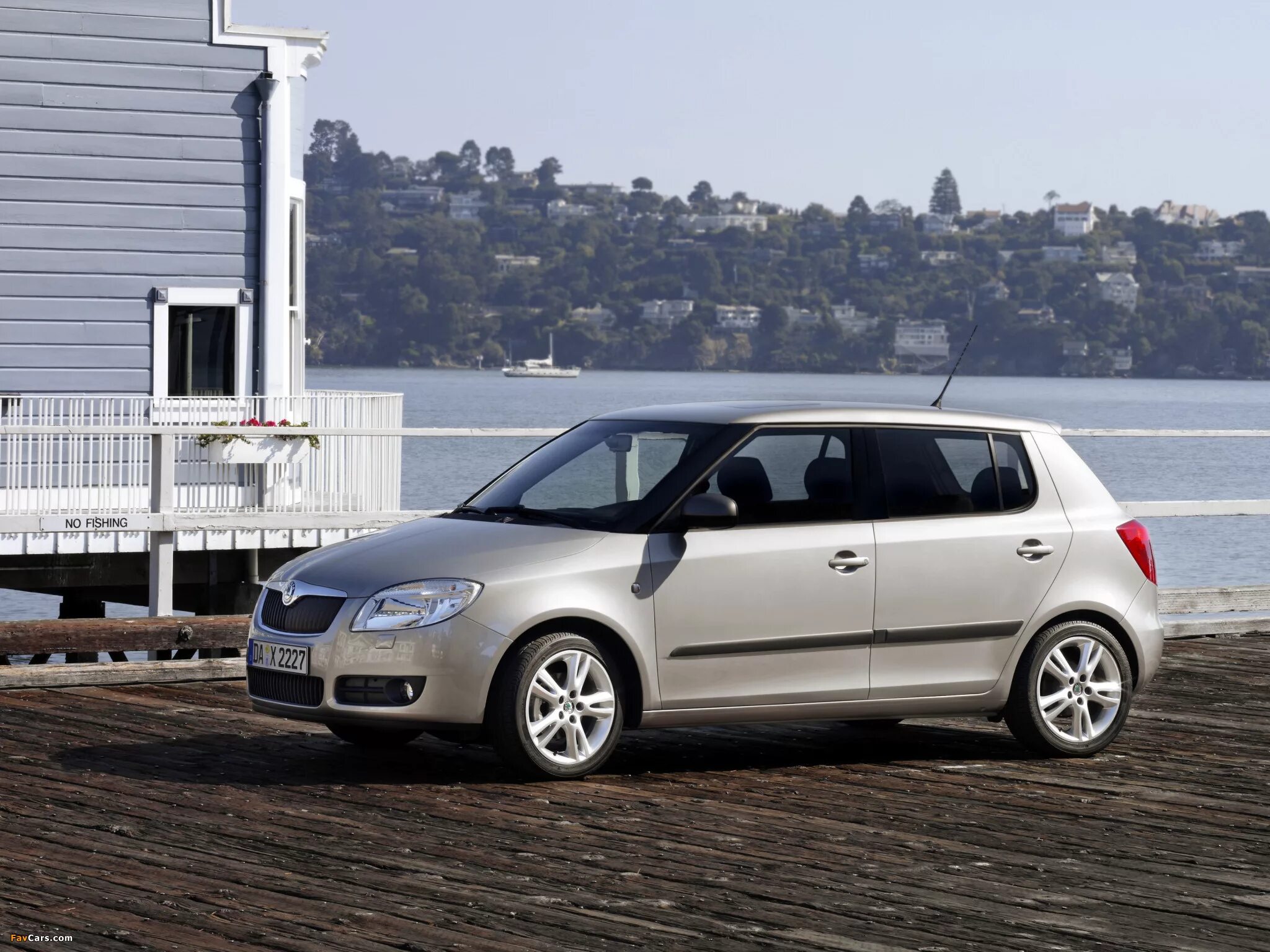 Фабия 2 хэтчбек. Skoda Fabia 2. Skoda Fabia II 2007. Skoda Fabia 1.2. Skoda Fabia 2010 1.2.