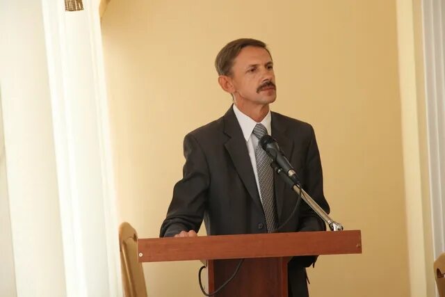 Управление жкх смоленск. Директор авиазавода смоленск. Подготовка к отопительному сезону. Смоленской области тихонов александр юрьевич. Ужкх смоленск руководитель.