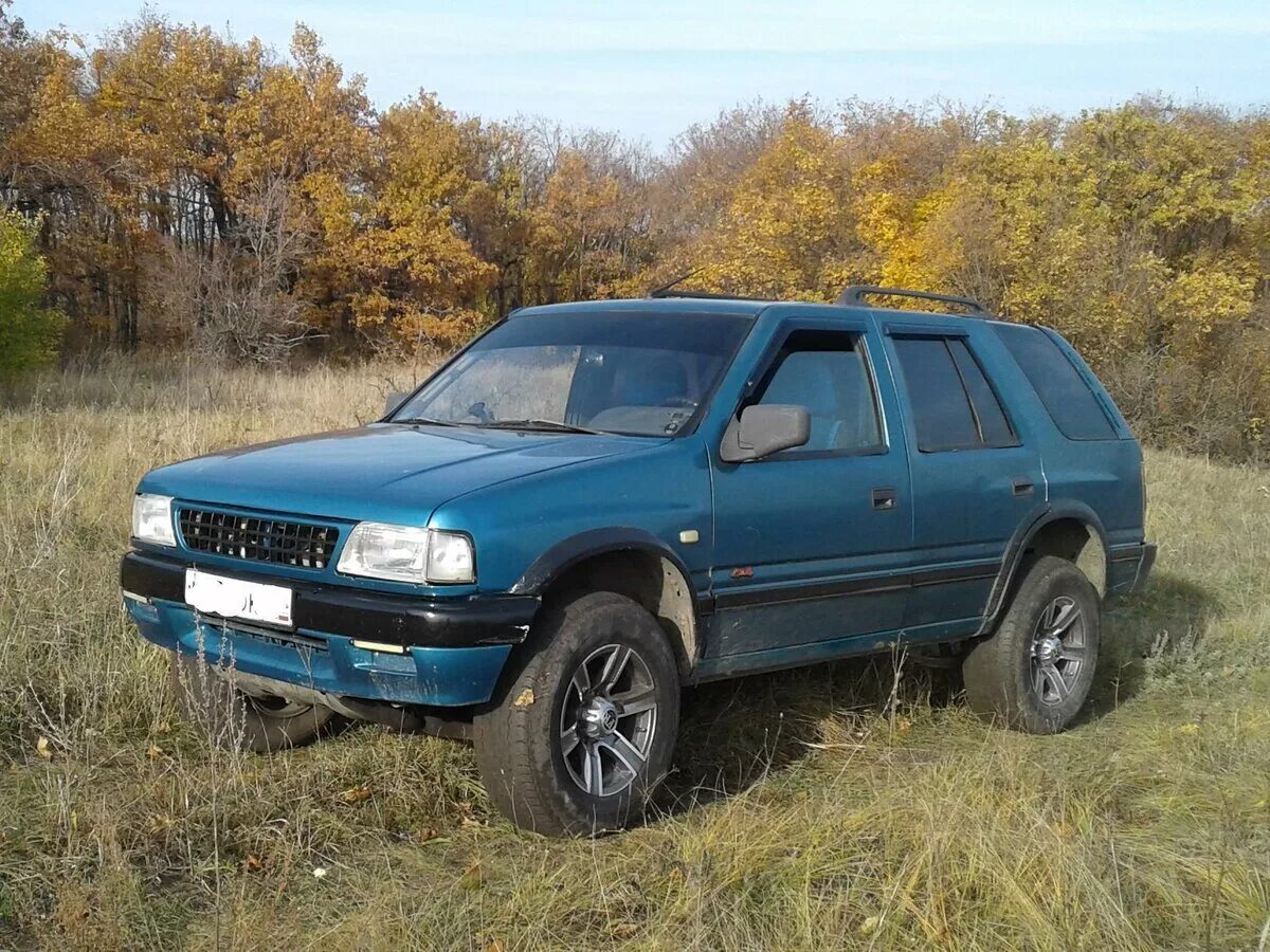 опель фронтера 1 поколение. Opel frontera 90. 4. 2 бензин. Opel frontera b sport 2003.