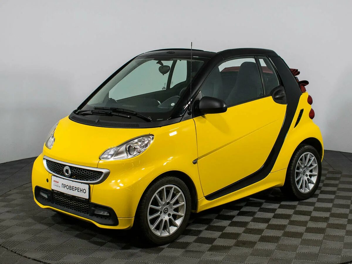 Smart yellow. Smart fortwo ii. Smart yellow. Smart fortwo купе 52 kw. машина smart fortwo.