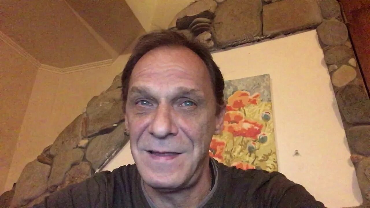 Видео новый артист. Видео новый артист. Видео новый артист. Артисты ютуб. Famous people 2020.
