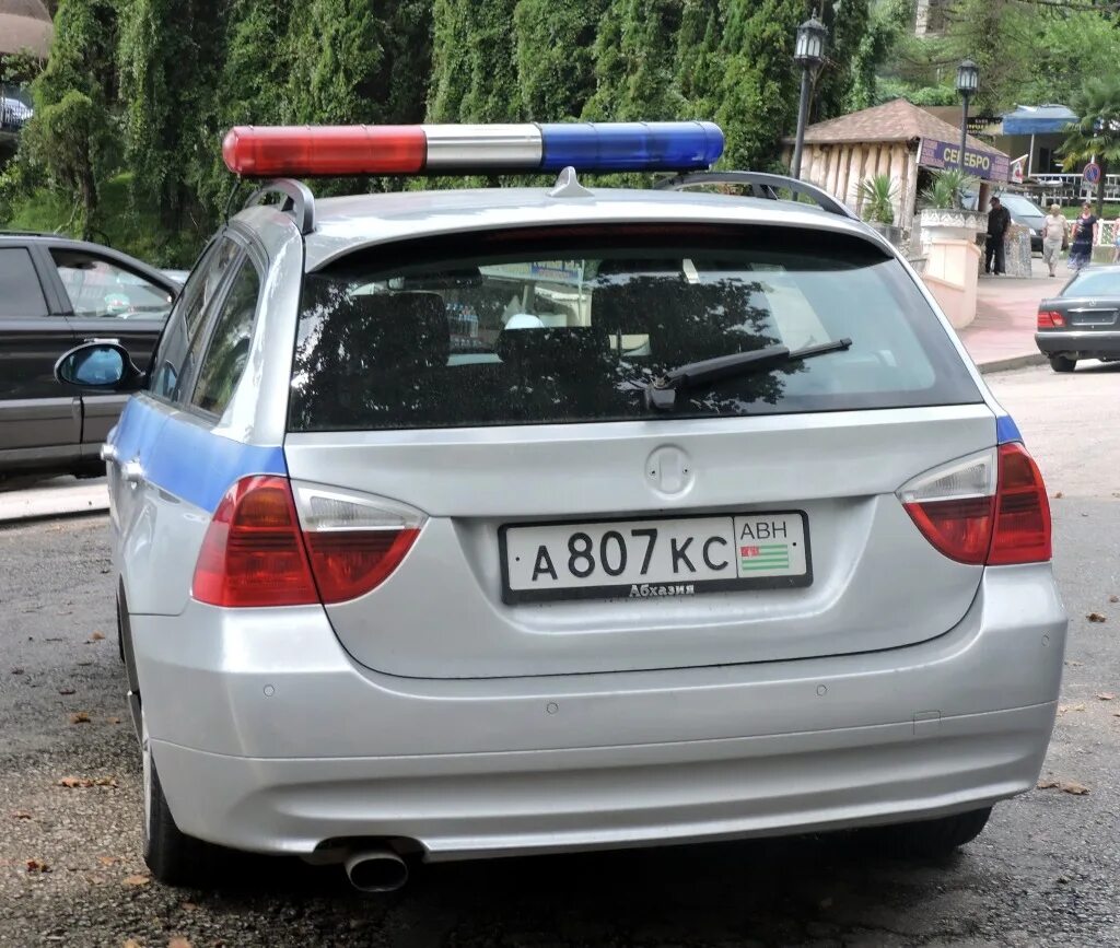 Абхазский учет автомобиля. Номера Абхазии автомобильные. Абхазские номера на авто. Номерной знак Абхазии. Номера в Абхазии на автомобиле.