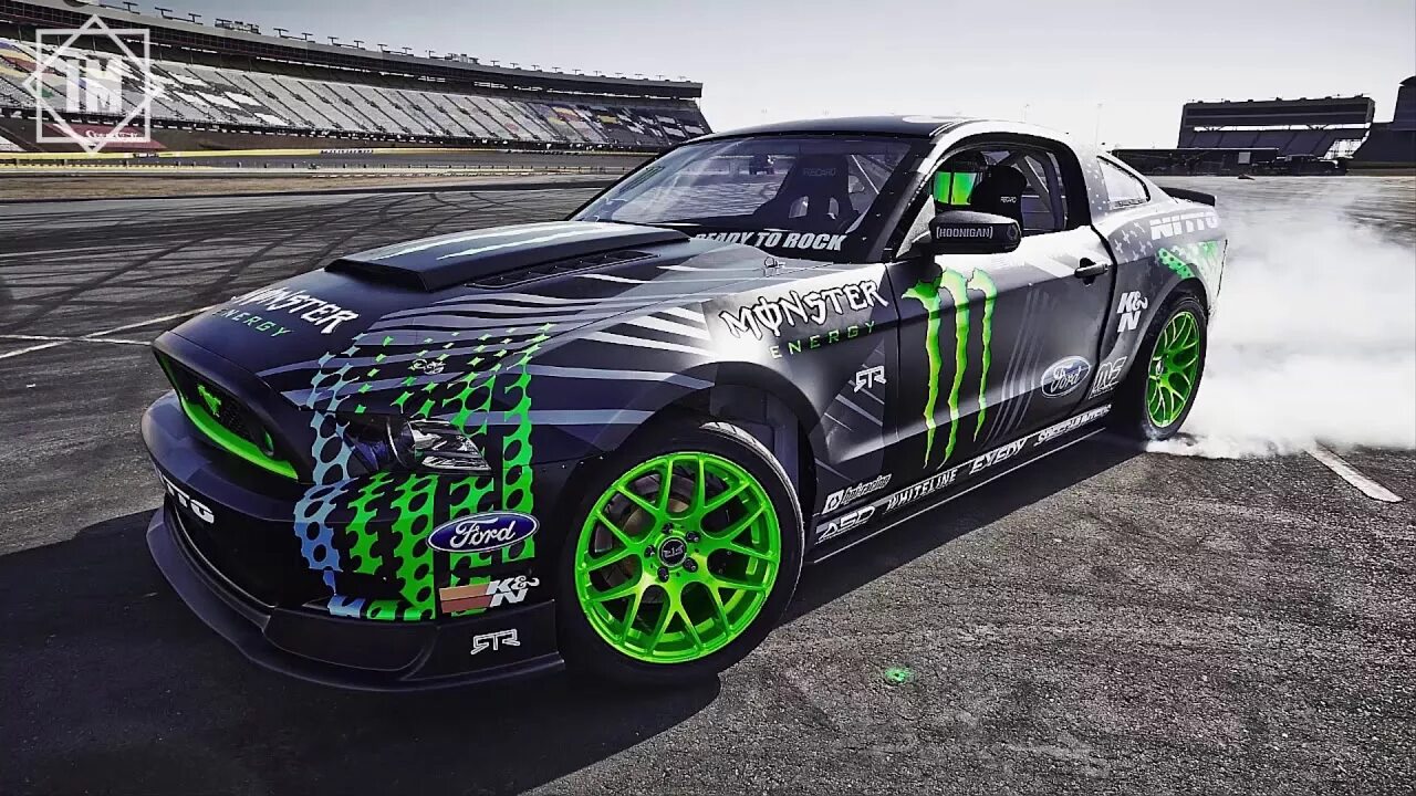 Басс добро. Ford Mustang RTR Monster Energy 2015. Ford Mustang RTR Monster Energy 2015 дрифт. Monster Energy Ford Mustang RTR. Ford Mustang RTR 2014.