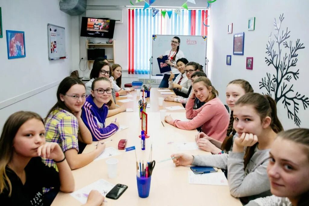 игры для детей на уроке. интересные игры на уроках английского языка. учитель английского языка в школе. урок английского языка конкурсы.