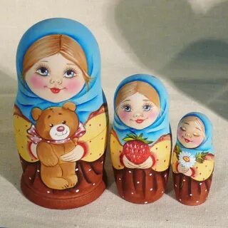 Три матрешки