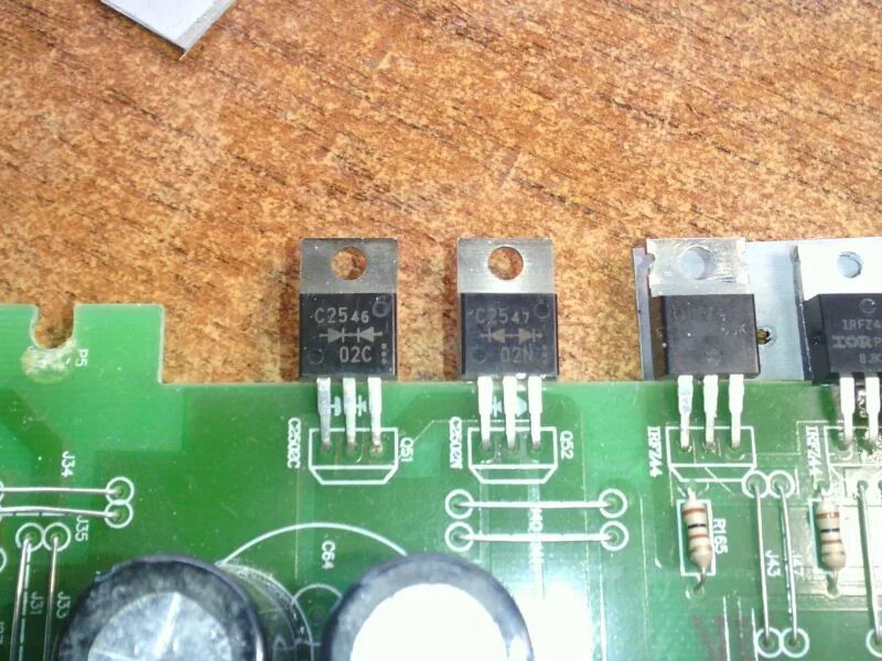 F 12 c 20. 16f 020 c диод. Транзистор Mospec s20c40c. C2502c диод характеристики. C2502.