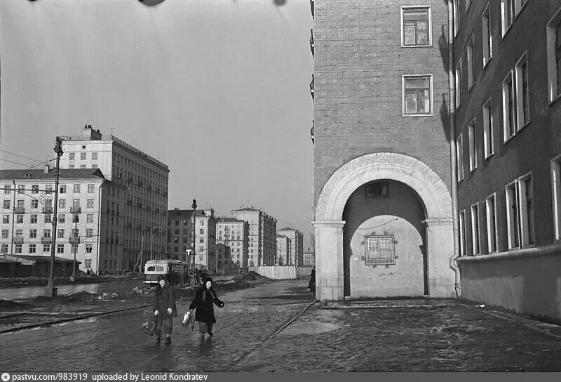 Ул хорошевская 1. Хорошёвский район 1956 г. Каркасно-панельные дома на Куусинена. Хорошевское шоссе фото 1970 годы. Ул Куусинена дом 1 архив 1958 год.