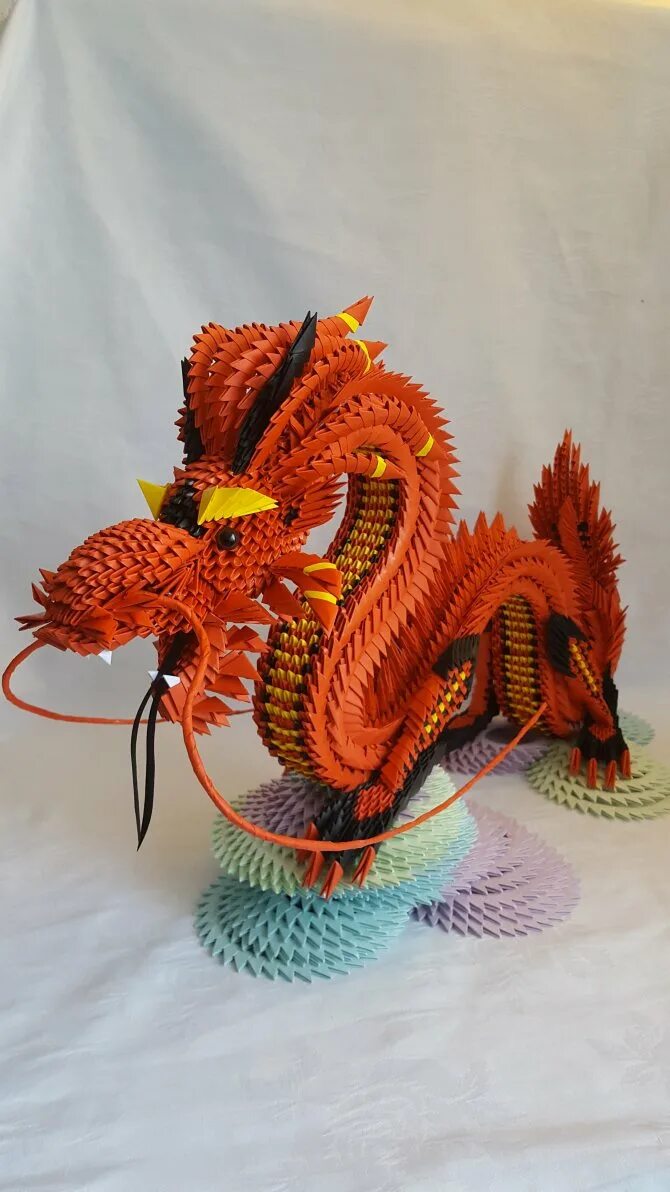 Дракон из модулей. Модульное оригами дракон. *модульное оригами китайский красный дракон. китайский дракон из треугольных модулей. китайский дракон из модулей оригами.