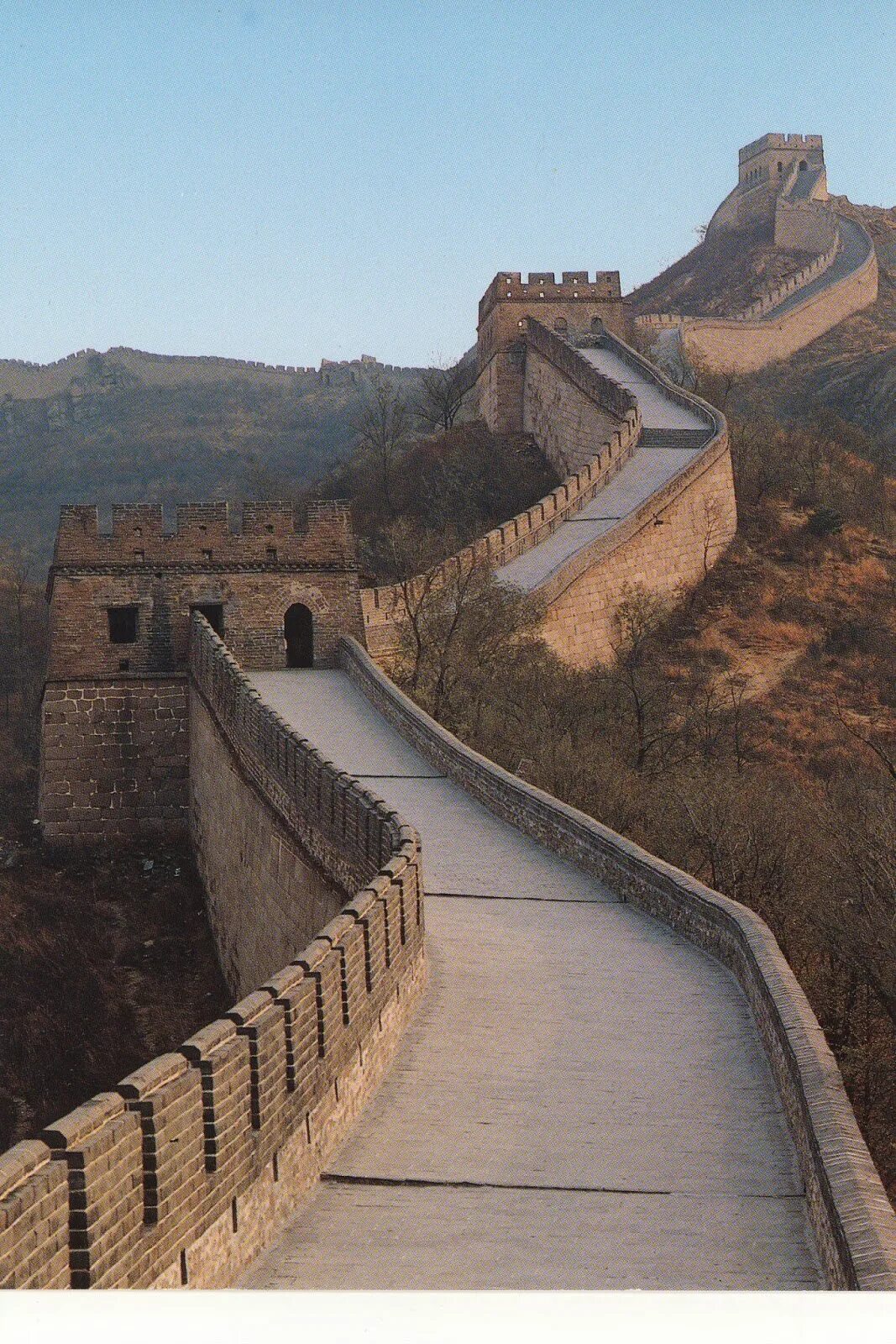 Китайская стена находится. Великая китайская стена Цинь Шихуанди. Великая китайская стена цинхай. Великая китайская стена Хубэй. Бадалин китайская стена.