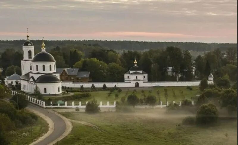 троицкий стефано-махрищский женский монастырь. стефано махрищский монастырь. свято-троицкий махрищский монастырь. стефано-махрищский монастырь зимой. стефано махрищском монастыре.