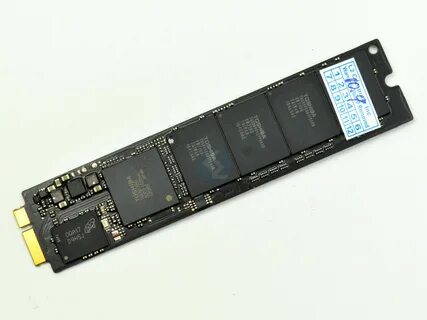 Ssd air 13