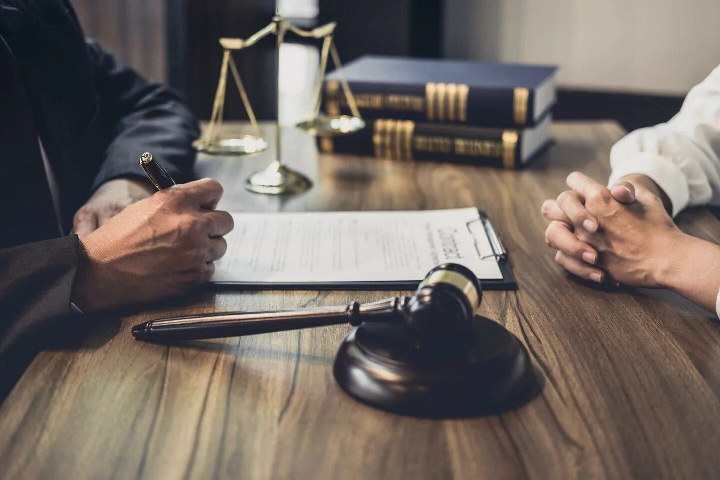 Клиентов судебном разбирательстве