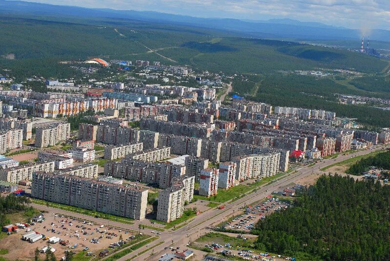 Нерюнгри города якутии. Нерюнгри новосибирск карта. Нерюнгри сверху. Владивосток кемерово маршрут. Нерюнгри барнаул.