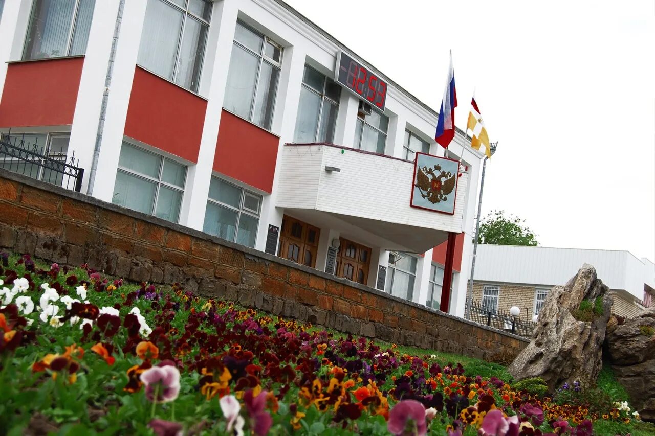 Погода ставрополе михайловске. Город Михайловск Шпаковский район. Администрация города Михайловска Ставропольского края. Площадь Михайловска Ставропольского края. Михайловск Ставропольский край центр.