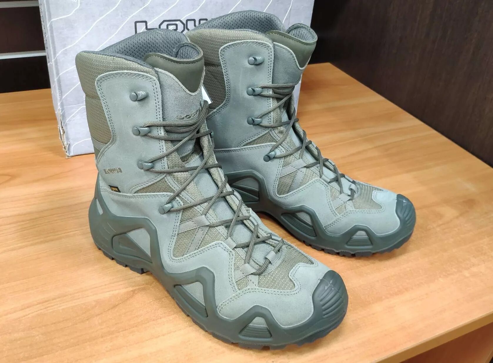 Тактические ботинки Lowa Zephyr GTX Hi TF Sage. Ботинки Lowa Zephyr GTX Hi TF. Тактические ботинки Lowa Zephyr GTX Hi TF Coyote. Lowa Zephyr GTX Hi TF Sage. Ботинки зефир купить