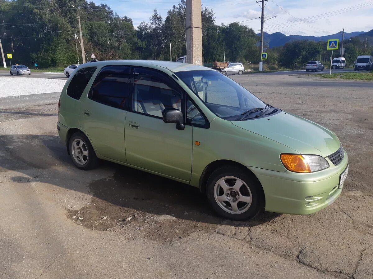 Спасио 98 года. Королла Спасио 1999. Toyota Spacio 1999. Corolla Spacio 1999. Toyota Corolla Spacio 111 зеленая.