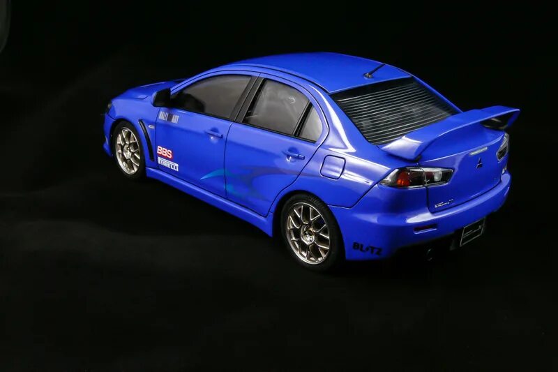 Aoshima Lancer Evolution. Lancer Aoshima. Aoshima Mitsubishi. Митсубиси Лансер 10 синий. Mitsubishi 24