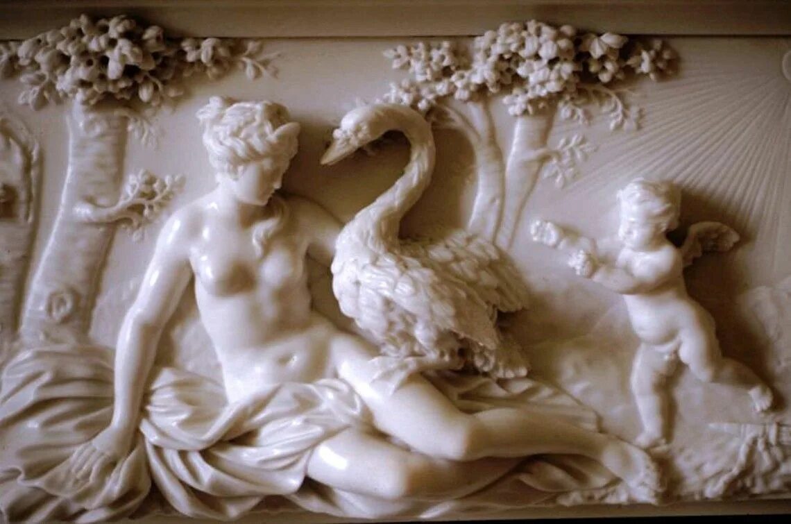 Можно леда. Скульптура "Леда и лебедь" (Jean-Jacques Feuchere), бронза. Зевс Леда и лебедь. Леда и лебедь картина.