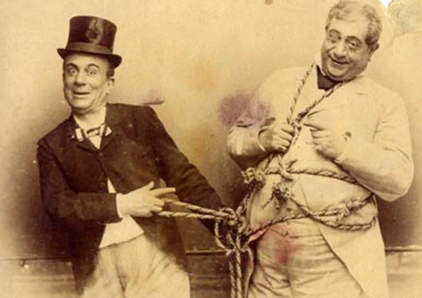 Цилиндр эдуардо филиппо. Босяки во фраках театр драмы. Визит дамы драмтеатр. Босяки во фраках театр драмы. Босяки во фраках театр драмы.