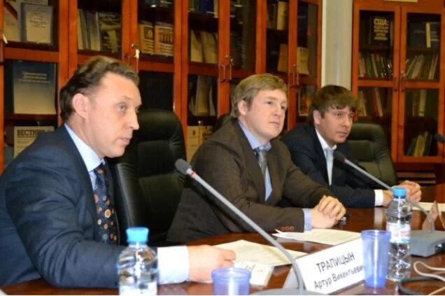 Виктория дырдова саратов. Дырдова виктория евгеньевна администрация гор. Гульжахан бимендина. Комитет по управлению землей. Гульжахан сапакеева.