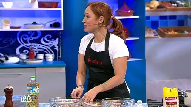 Битва шеф поваров. Кулинарный поединок заставка. Кулинарная битва шоу. Кулинарная битва шоу. Кулинарный поединок заставка программы.