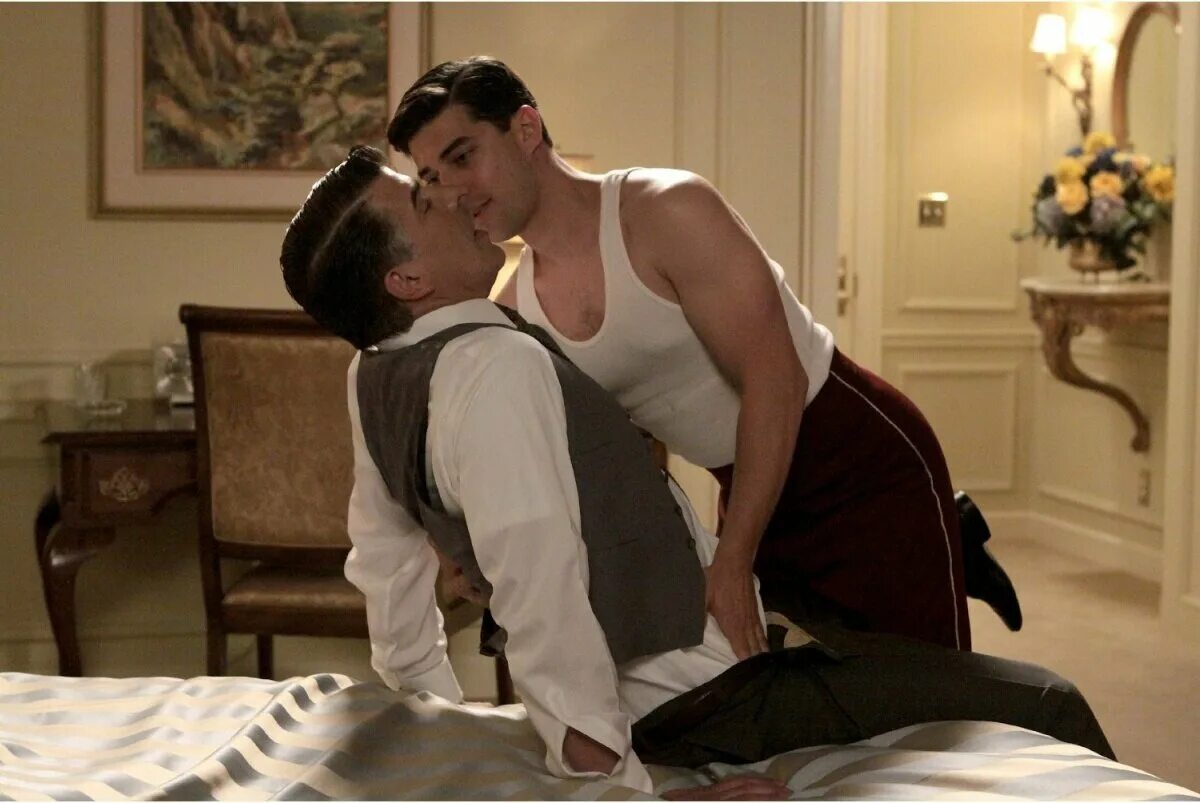 элизабет мосс безумцы. сломалась стиральная машина. прачечная дэвид швиммер. голые из сериала безумцы. бетти фильм 1997.