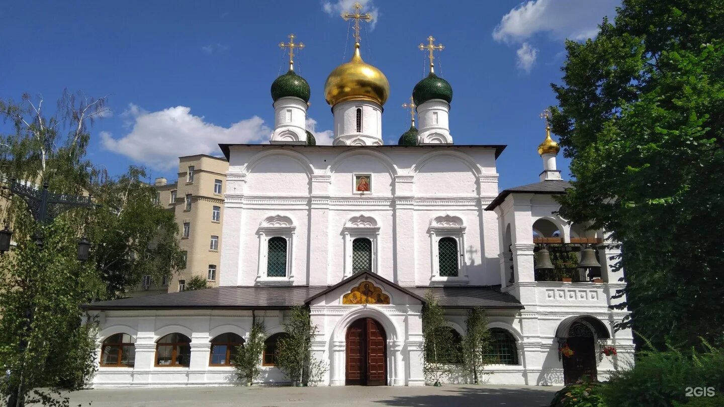 Сретенский ставропигиальный мужской монастырь, Москва. Сретенский монастырь храм Сретения иконы Владимирской. Сретенский мужской монастырь в Москве. Сретенском 17