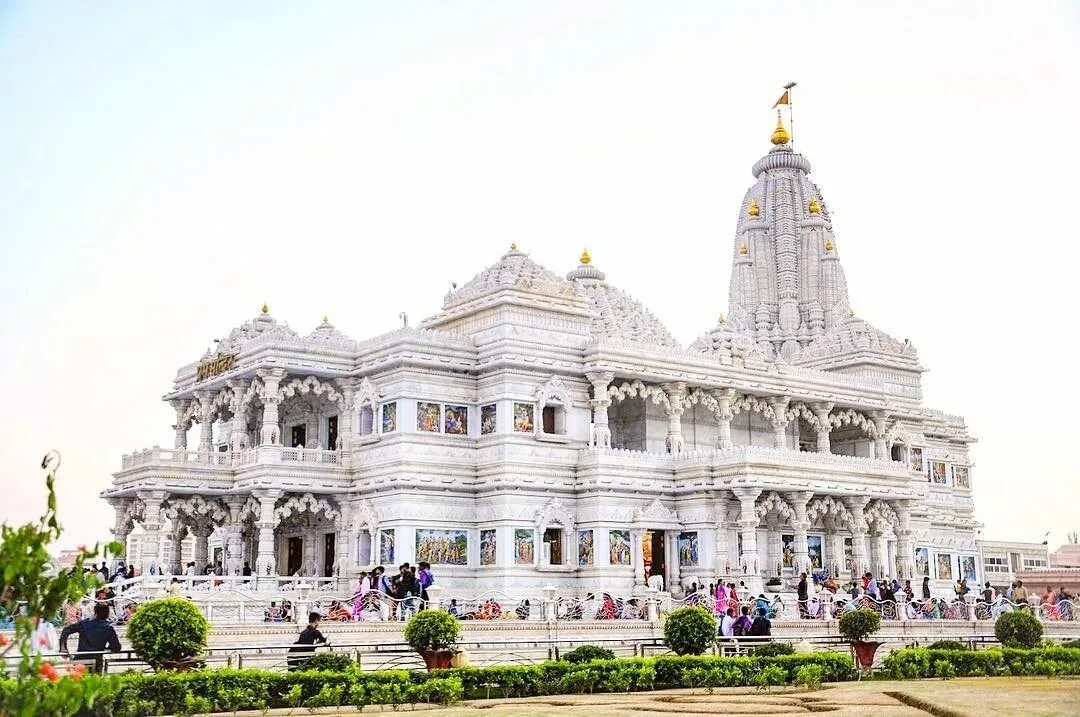 храм малликарджуна гоа. мечеть масджид аль-харам. город вриндаван в индии. варанаси древняя индия. калахасти храм индия.