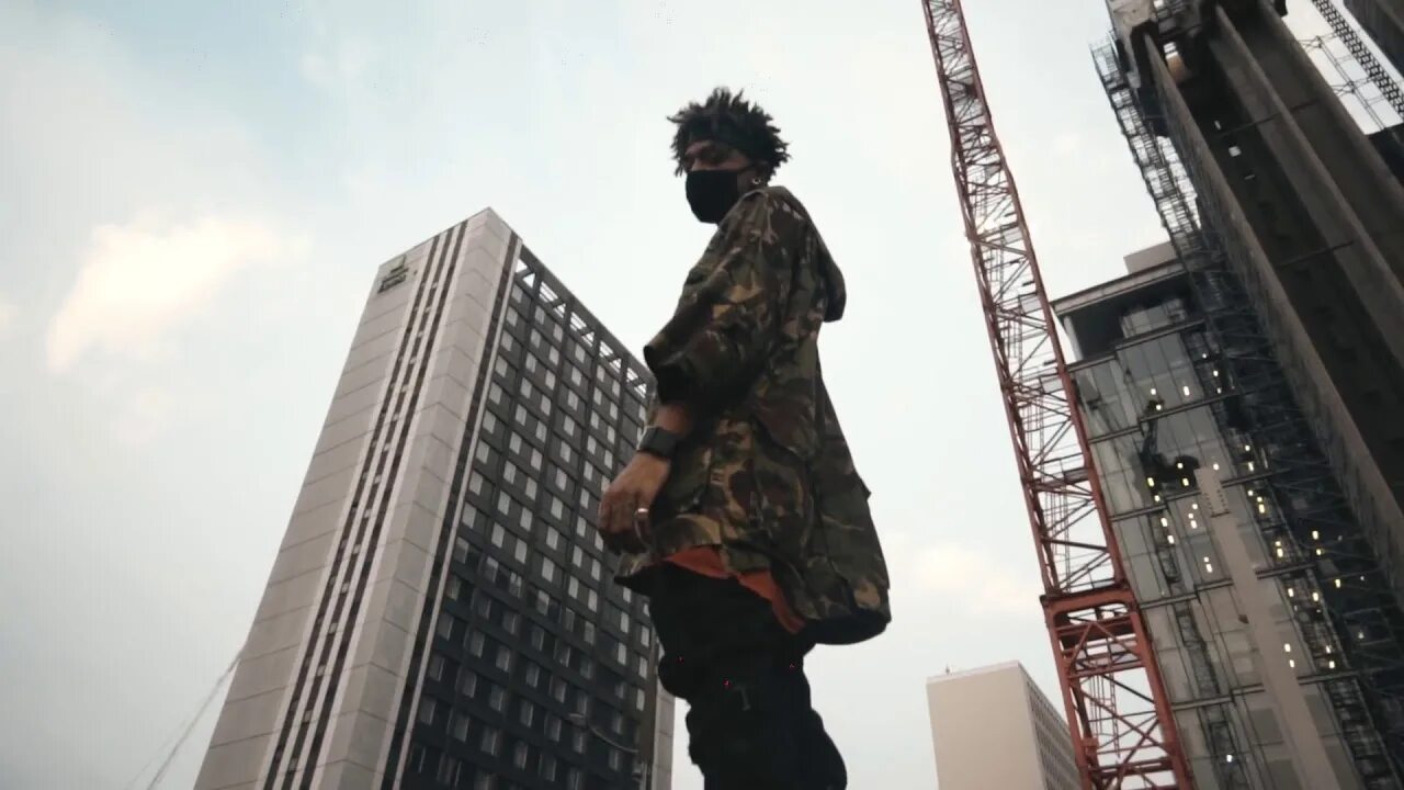 Scarlxrd heart attack. Скарлорд лысый. Scarlxrd. Scarlxrd цепь. Scarlxrd девушка.