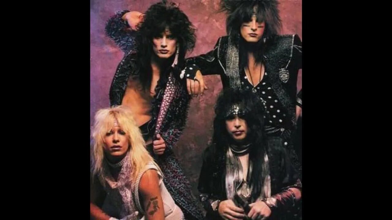 Motley home. Home sweet home mötley crüe ноты. Mötley crüe - theatre of pain (1985). Motley home. Motley crue 1994.