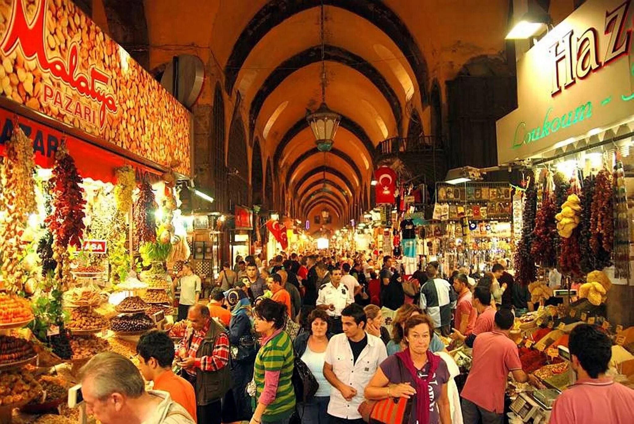 Shopping turkey. Spice Bazaar Стамбул. Египетский рынок – Spice Bazaar. Турция Египетский базар Стамбул. Гранд базар Турция.