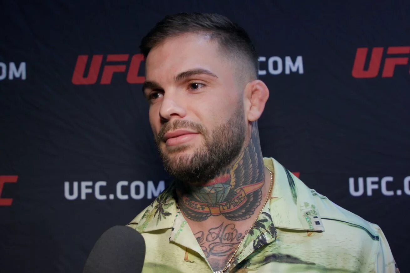 Гарбрандт. Cody Garbrandt. Коди Гарбрандт стрижка. Коди Гарбрандт прическа. Коди Гарбрандт фотосессия.