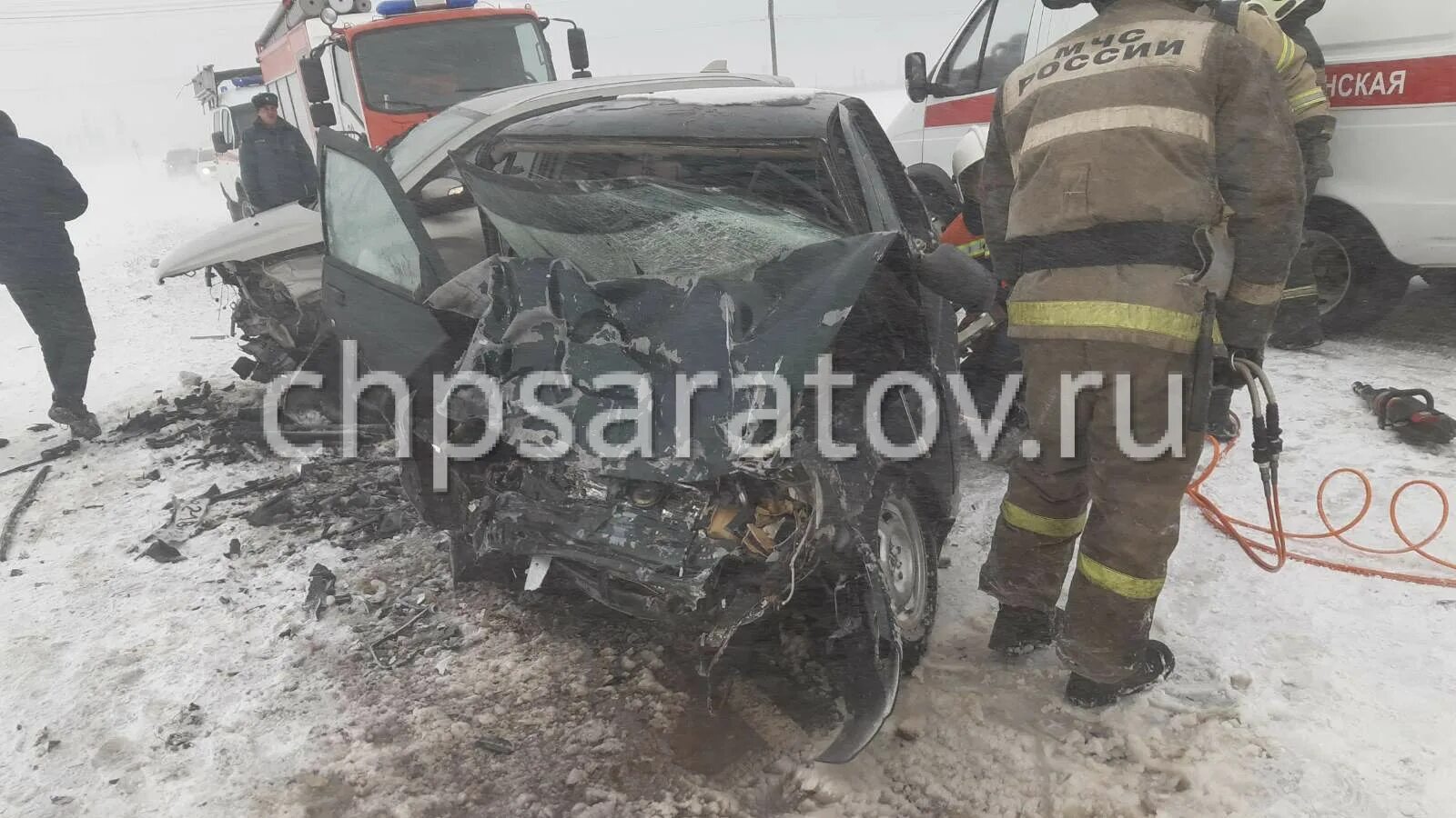 Авария на трассе Саратов Балаково ВАЗ 2110. ДТП В Самарской области за последние сутки. Аварии на дорогах в Ульяновской области за сутки..