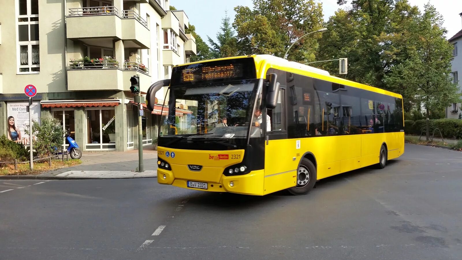 Изображение автобуса 1590*530. Das bus. Das bus. Little baby bum автобус. Das bus.